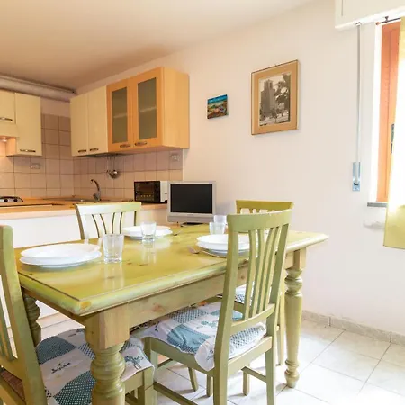 Residenza Le Vigne-panoramic Terrace Apartment